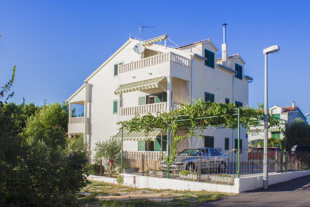 Apartment Srdarev Pencov *